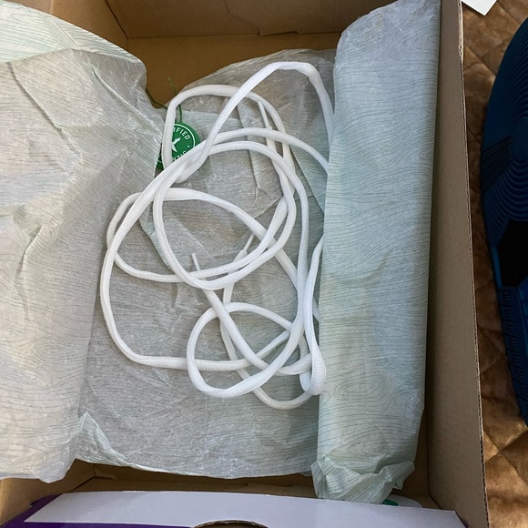 Nike SB Dunk Low “Laser Blue” - Picture 11 of 12